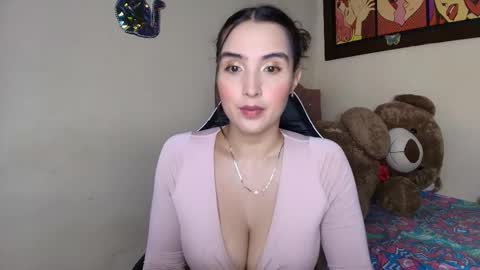 Jimena online show from 11-18-25, 12:27