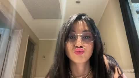 violetavyolet online show from 05-06-26, 06:46