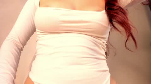 Violet online show from 04-18-26, 07:07