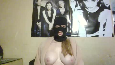 Snapshot of violetfox26 chatting on 07-29-26, 02:59 violetfox26 online show from 07-29-26, 02:59