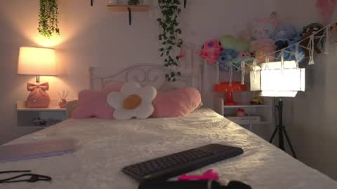 violeth___ online show from 07-15-26, 11:04