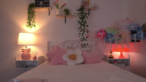 violeth___ online show from 07-16-26, 11:05