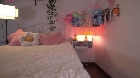 violeth___ online show from 07-30-26, 11:09