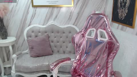 violeth_b online show from 12-05-24, 12:33