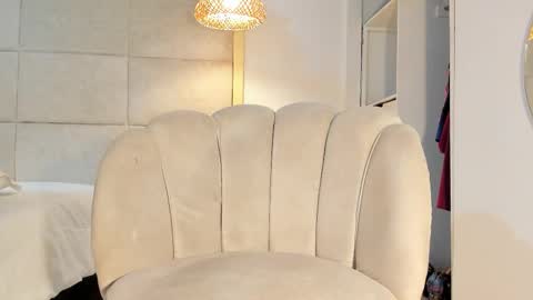 violeth online show from 09-30-25, 07:19