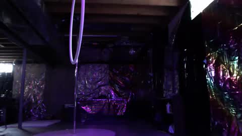 Violet Hooper online show from 02-11-25, 06:33