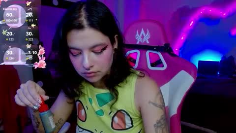   online show from 10-28-25, 07:05