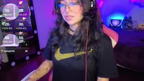   online show from 11-08-25, 08:29