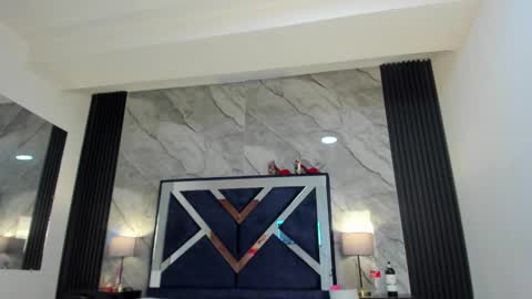 Violet Rose online show from 09-17-25, 07:48