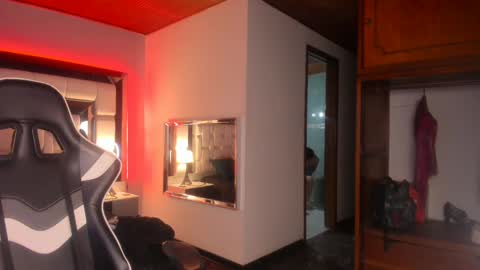 violetskinny online show from 01-31-25, 02:15