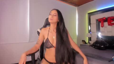 violetskinny online show from 03-03-25, 09:59