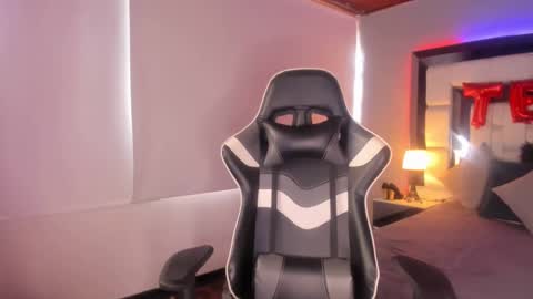 violetskinny online show from 03-07-25, 08:00