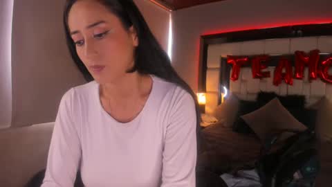 violetskinny online show from 03-11-25, 06:30