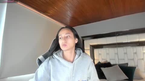 violetskinny online show from 09-12-25, 07:03