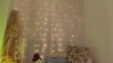 violett23_ online show from 01-14-26, 03:45