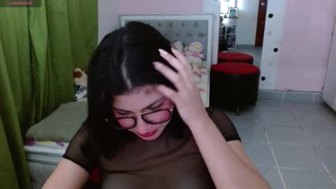 violett_11 online show from 12-02-25, 08:59