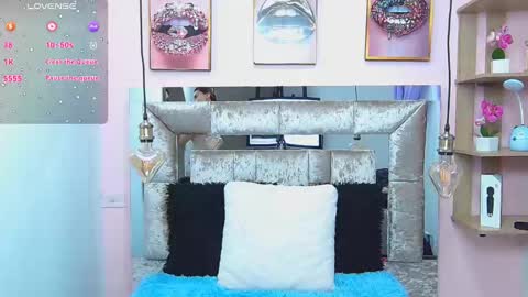 Violeta froz online show from 02-13-25, 04:28