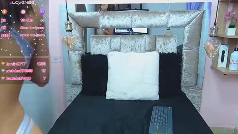 Violeta froz online show from 02-16-25, 12:41