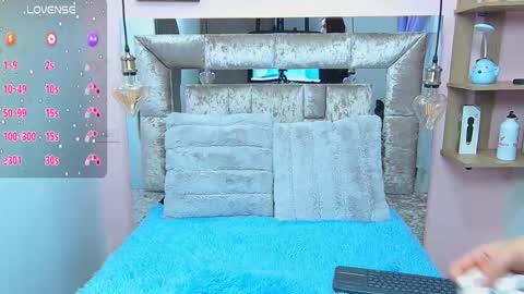 Violeta froz online show from 02-24-25, 04:36