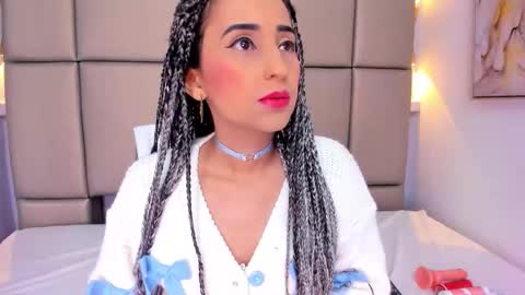 Violett  online show from 11-29-25, 12:19