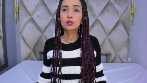 Violett  online show from 03-19-26, 08:24