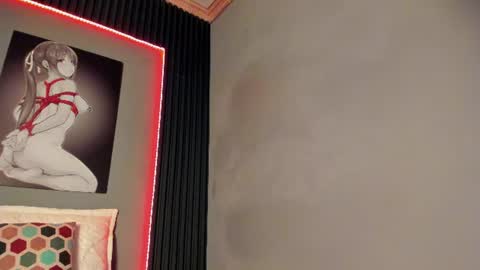 V I O L E T T E  online show from 06-24-26, 04:39