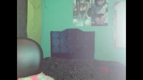 Snapshot of violetta_dreams chatting on 06-11-26, 02:22 violetta_dreams online show from 06-11-26, 02:22
