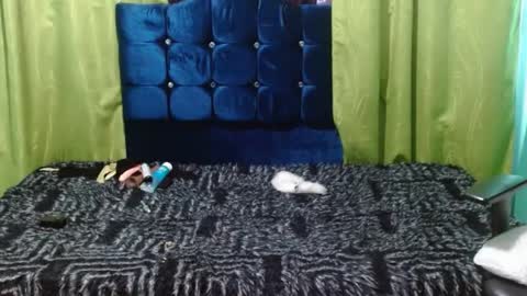 Snapshot of violetta_dreams chatting on 07-06-26, 07:27 violetta_dreams online show from 07-06-26, 07:27