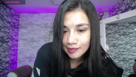 Violetta  online show from 02-13-25, 04:00