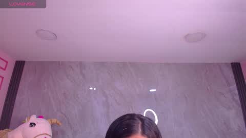 Violetta  online show from 11-16-25, 03:45