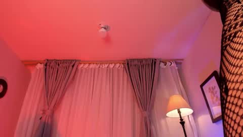 Violetta nur online show from 10-10-25, 12:53