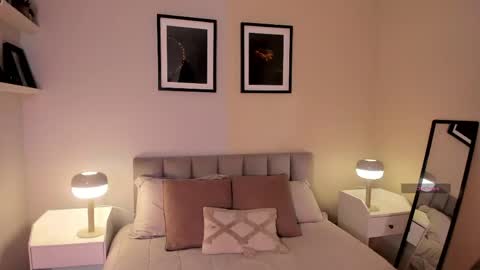 Violetta nur online show from 04-26-26, 11:24