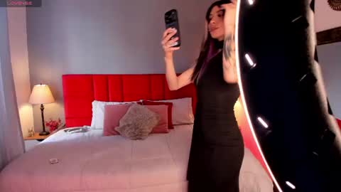 Violetta nur online show from 07-17-26, 10:03