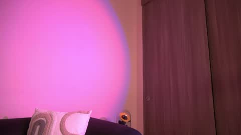Snapshot of violetta_swift_ chatting on 04-24-26, 03:09 violetta independent model online show from 04-24-26, 03:09