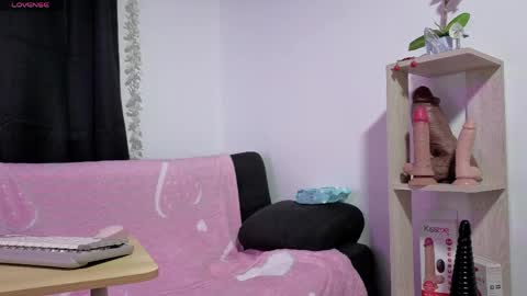 violettaarojass online show from 04-09-26, 09:58