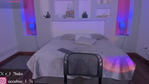 ViolettaBaker online show from 09-09-25, 07:24