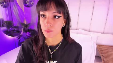 violettacolinss online show from 04-16-26, 11:33