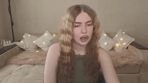 ViolettaOtis online show from 02-27-26, 11:32