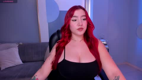 Violett Castel online show from 03-03-25, 07:49