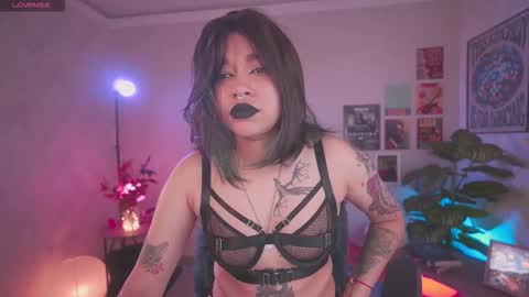 Snapshot of violette_clerk1 chatting on 02-01-26, 09:57 JULIE UWU online show from 02-01-26, 09:57