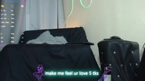 Snapshot of violettelynn_ chatting on 02-27-26, 09:31 Violetta Morningstar online show from 02-27-26, 09:31