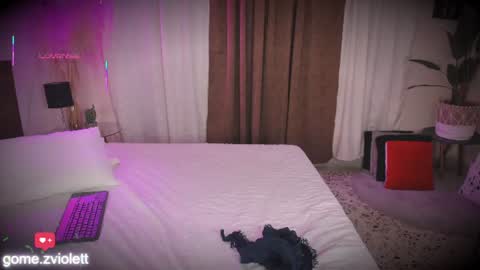 Violett online show from 06-19-26, 05:01