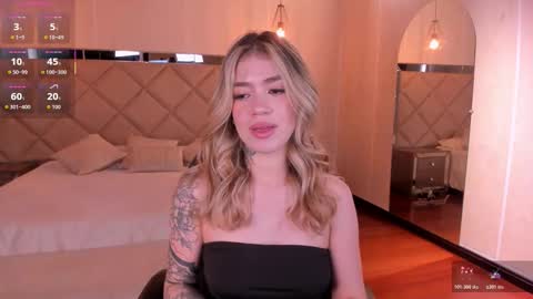 Violett  online show from 11-18-25, 06:34