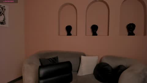 Violett  online show from 04-22-26, 09:11