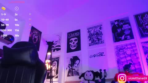 Violeta online show from 01-27-25, 02:10