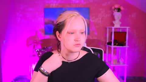 Violett online show from 06-07-26, 08:18