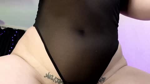 Snapshot of violetvio1ator chatting on 02-08-25, 10:18 Dommy mommy online show from 02-08-25, 10:18