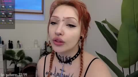 Snapshot of violetvio1ator chatting on 03-10-25, 04:38 Dommy mommy online show from 03-10-25, 04:38