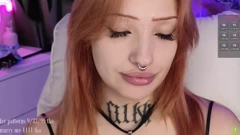 Snapshot of violetvio1ator chatting on 09-26-25, 04:16 Dommy mommy online show from 09-26-25, 04:16