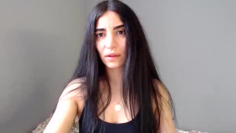 viorett online show from 11-22-25, 03:49